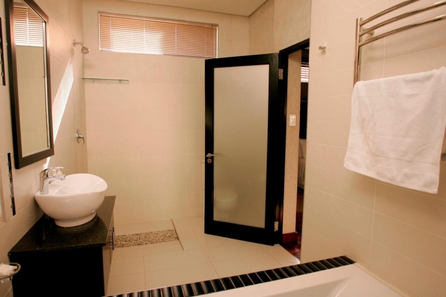 6 Bedroom Property for Sale in Waverley Free State